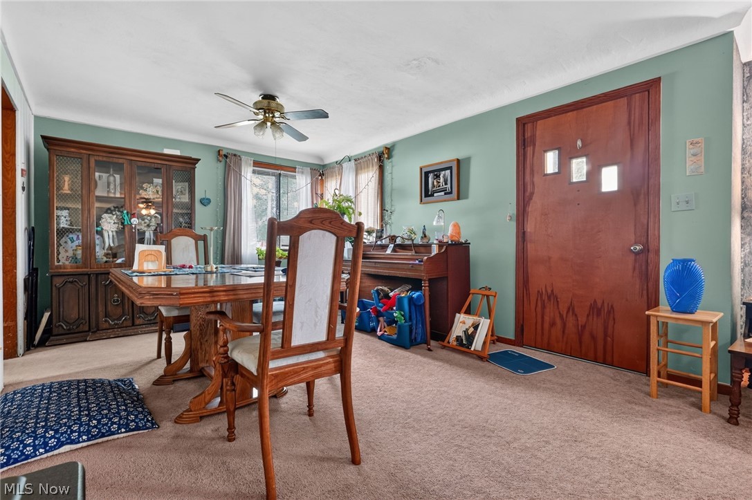 306 Everett Street Property Photo 24