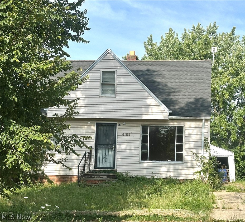4154 E 153rd Street Property Photo 1