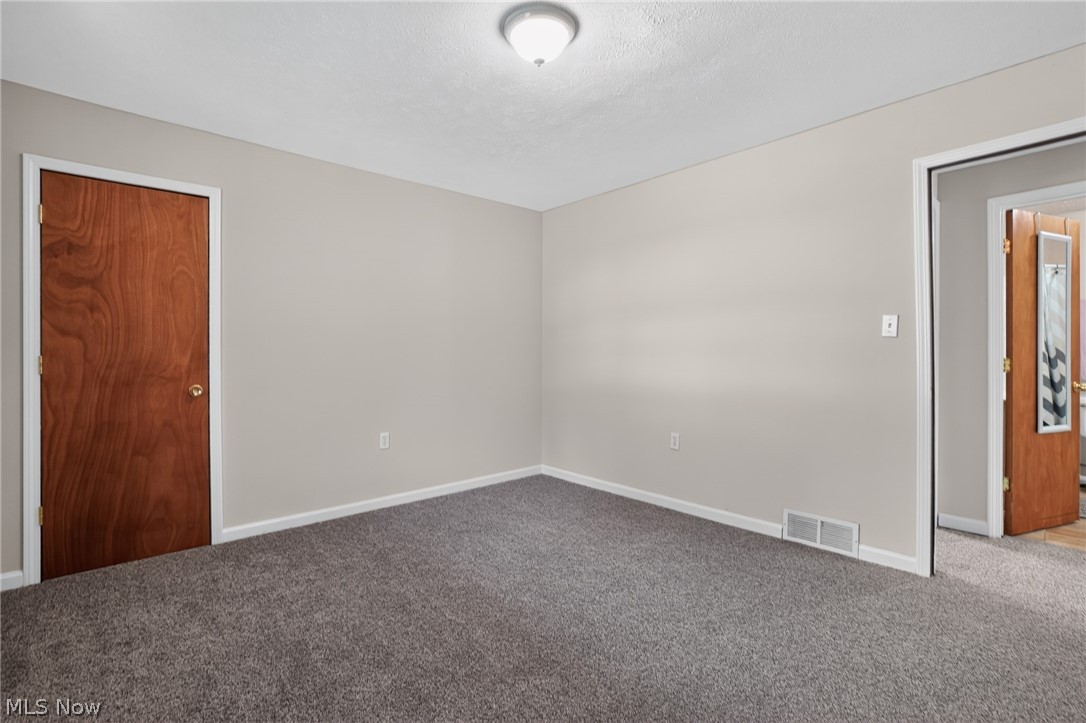 1112 Danforth Road Property Photo 13