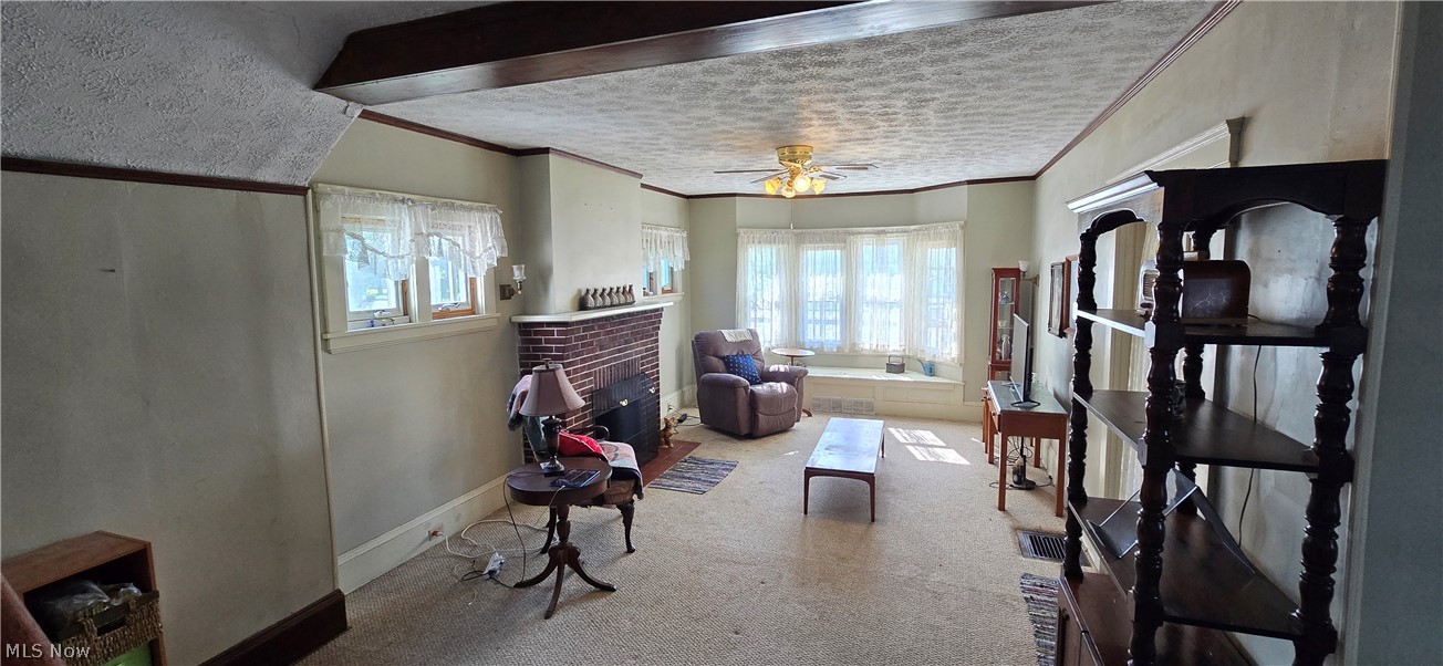 1518 Middle Avenue Property Photo 15