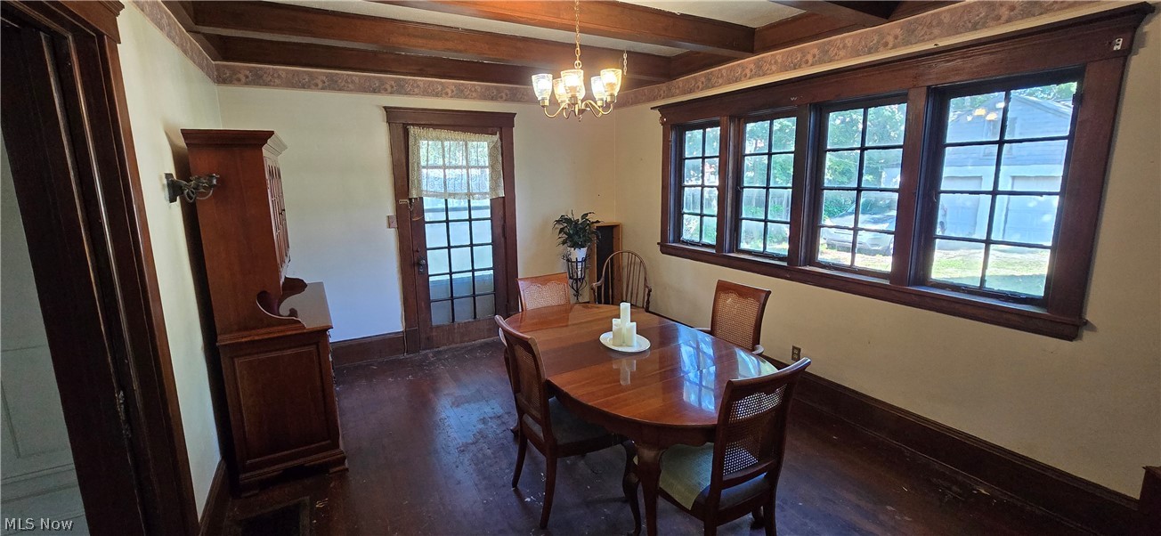 1518 Middle Avenue Property Photo 16