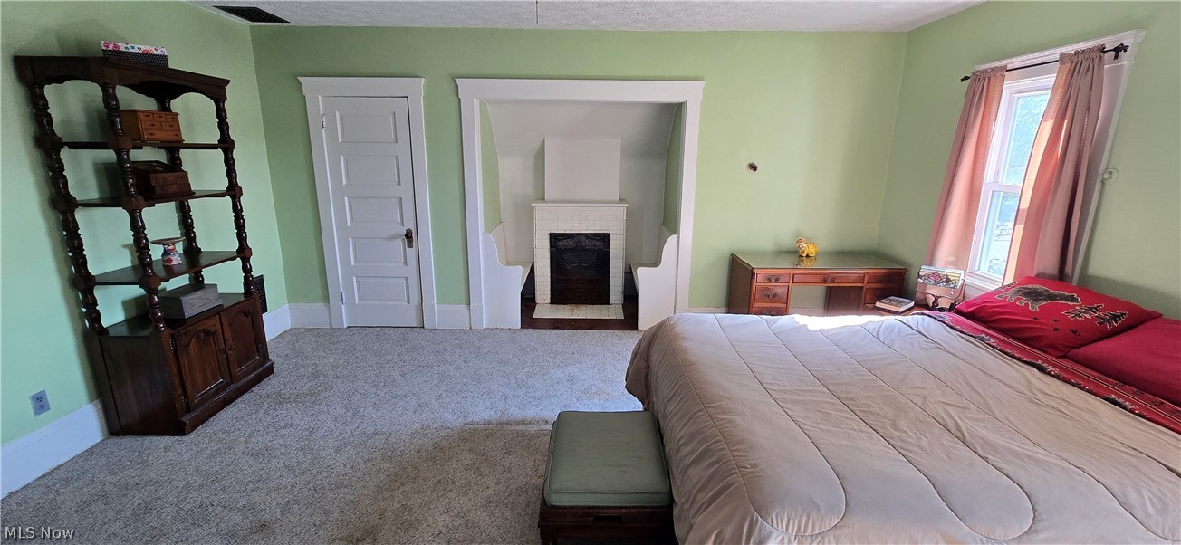 1518 Middle Avenue Property Photo 27