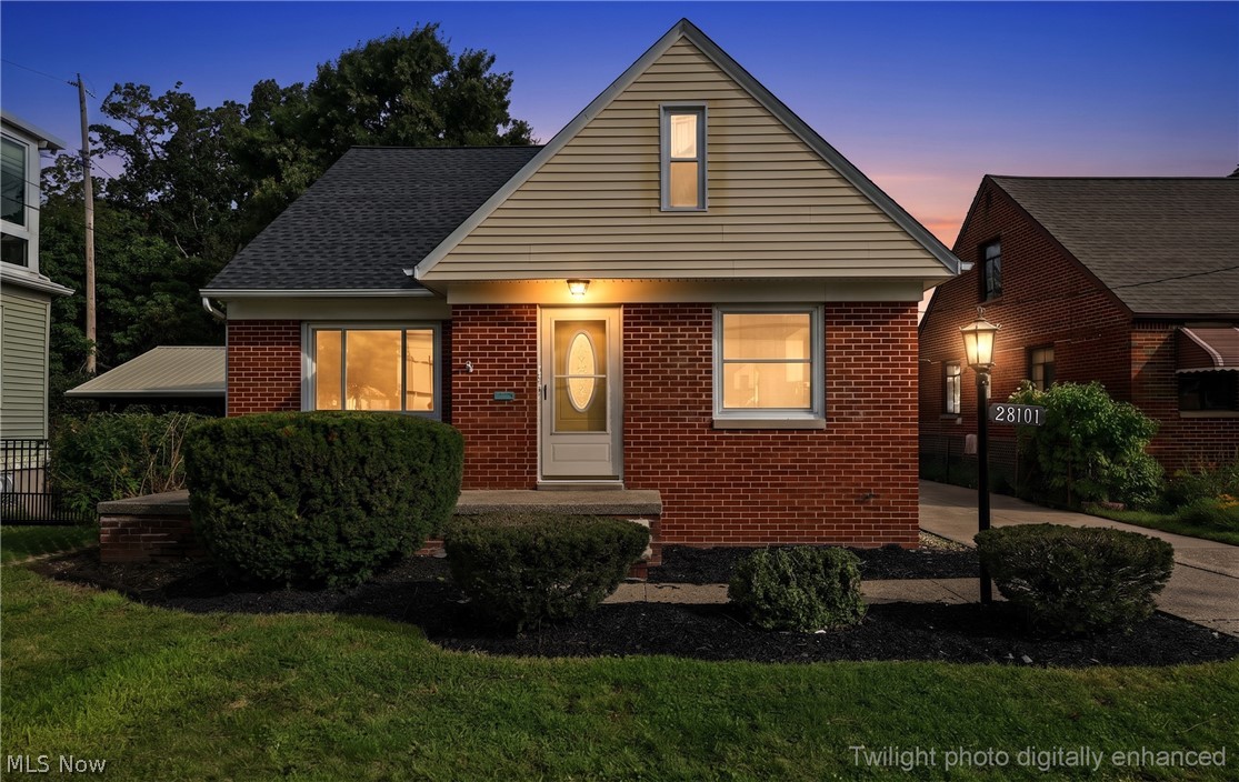 28101 Lake Shore Boulevard Property Photo 1