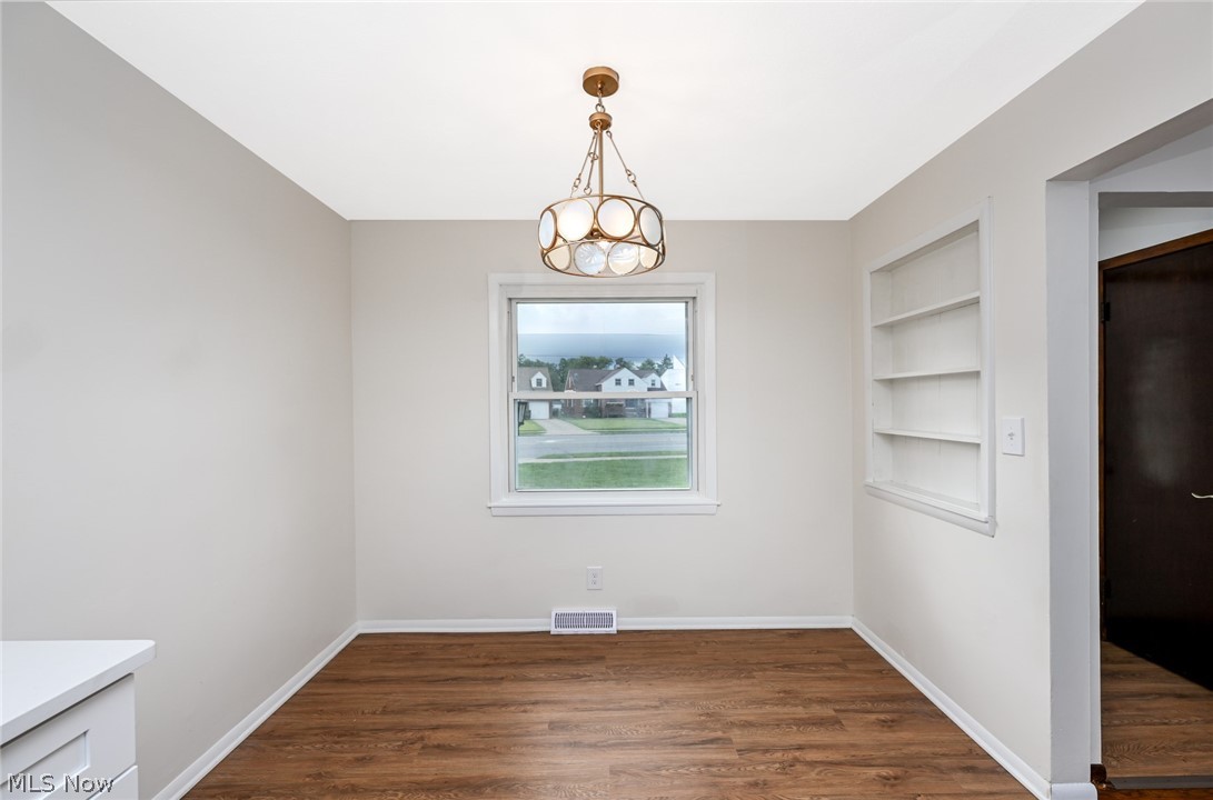 28101 Lake Shore Boulevard Property Photo 6