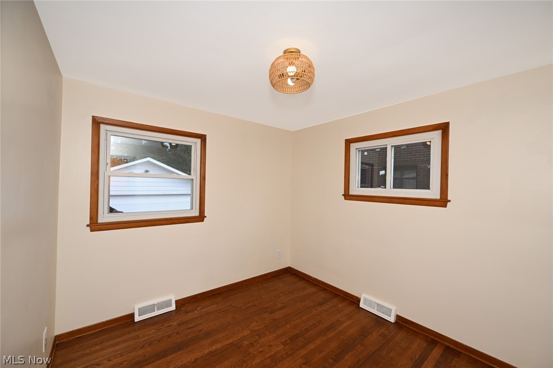 28101 Lake Shore Boulevard Property Photo 20