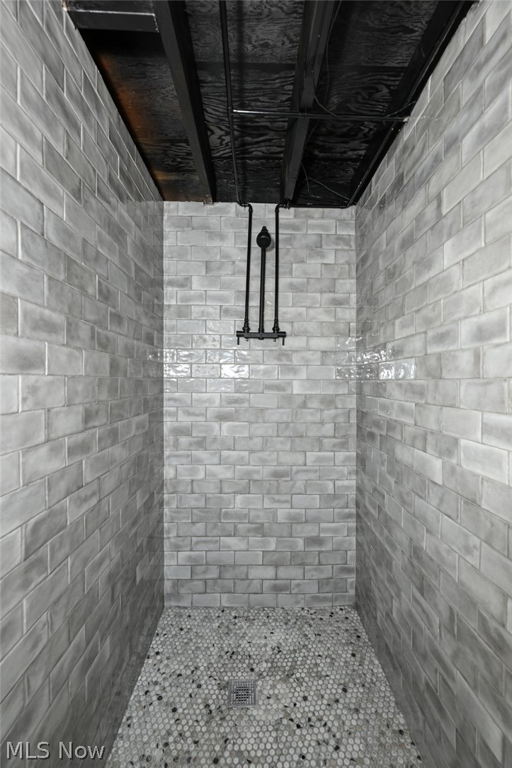 28101 Lake Shore Boulevard Property Photo 28