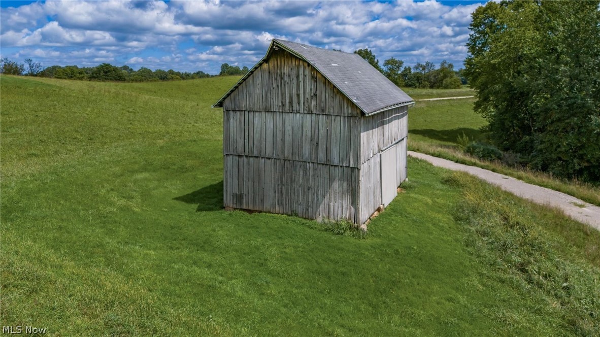 44713 State Route 541 Property Photo 4