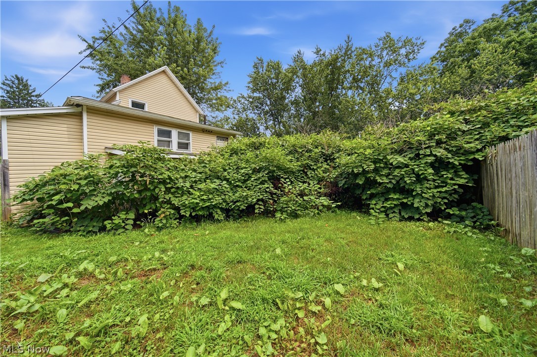 1116 Mcintosh Avenue Property Photo 3