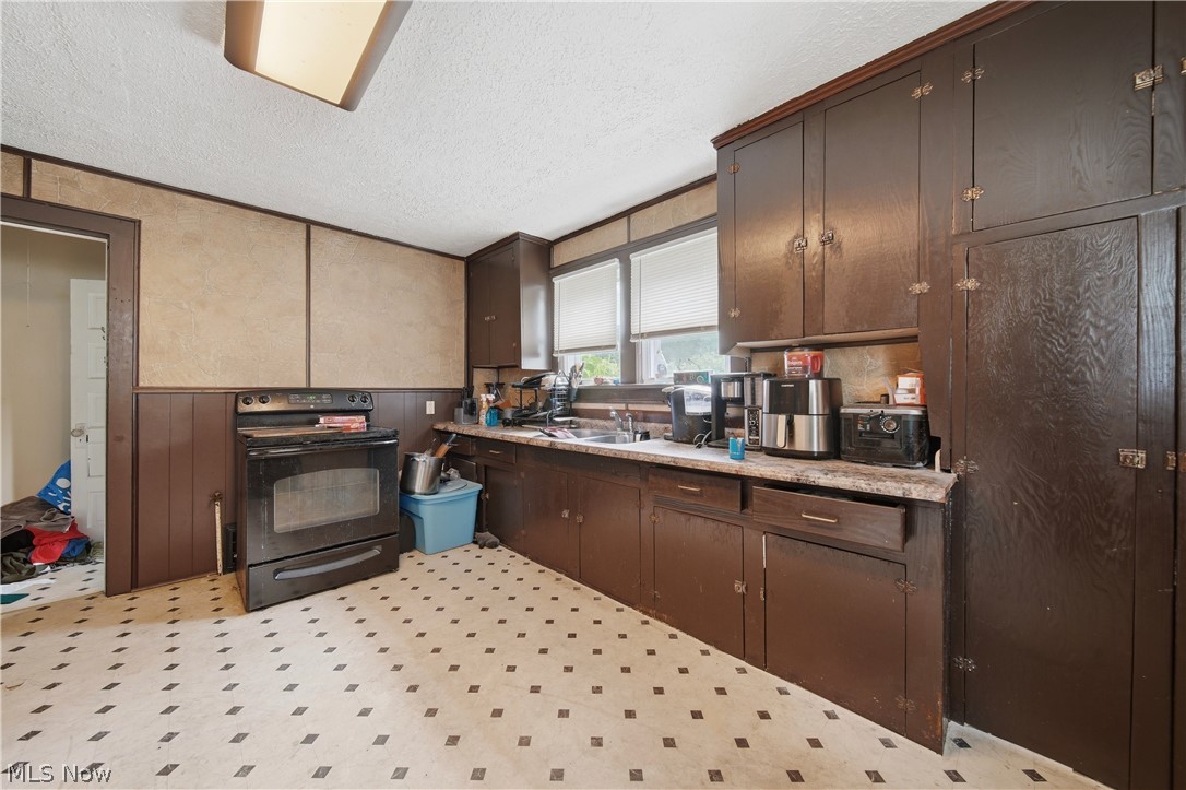 1116 Mcintosh Avenue Property Photo 4