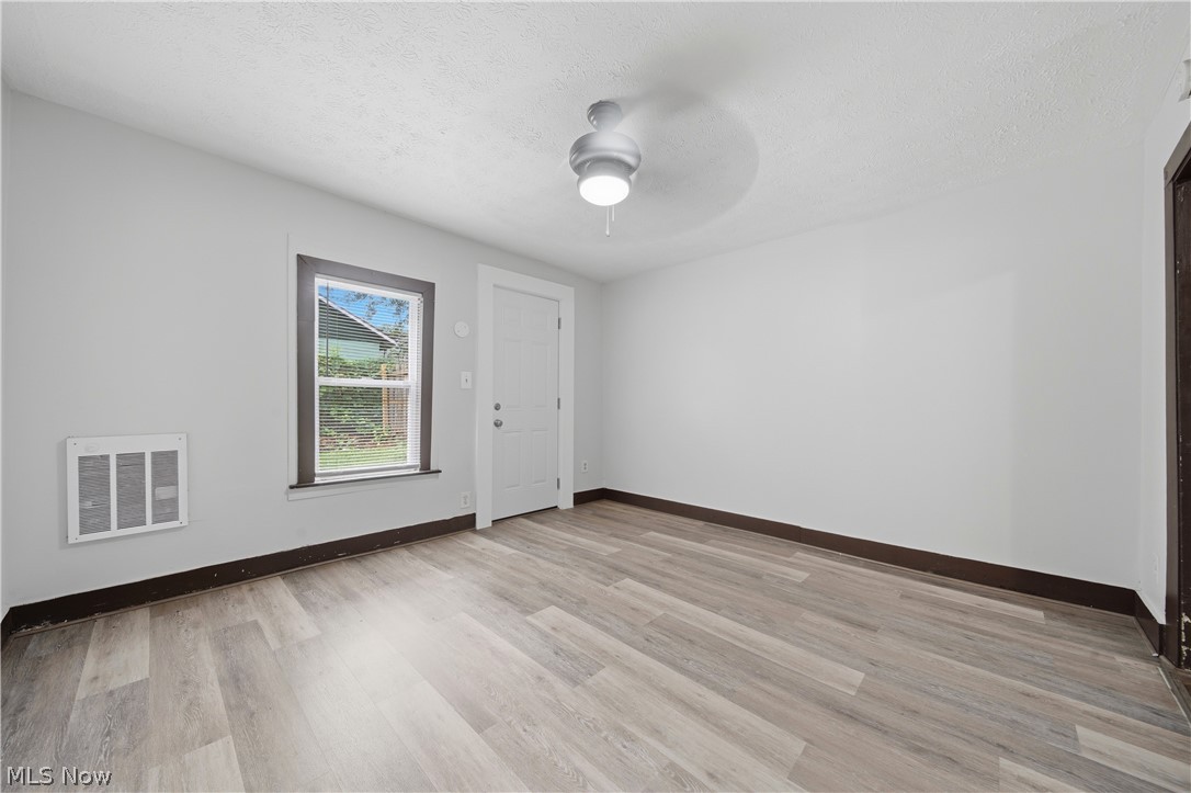 1116 Mcintosh Avenue Property Photo 18