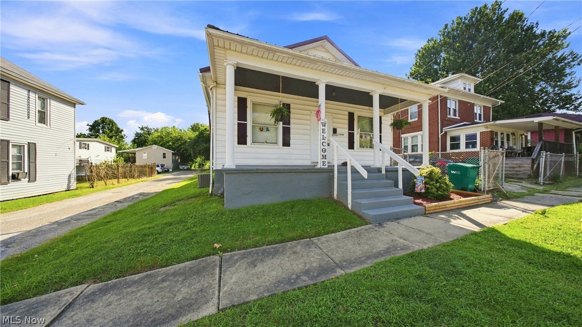 1008 Tefft Street Property Photo 6