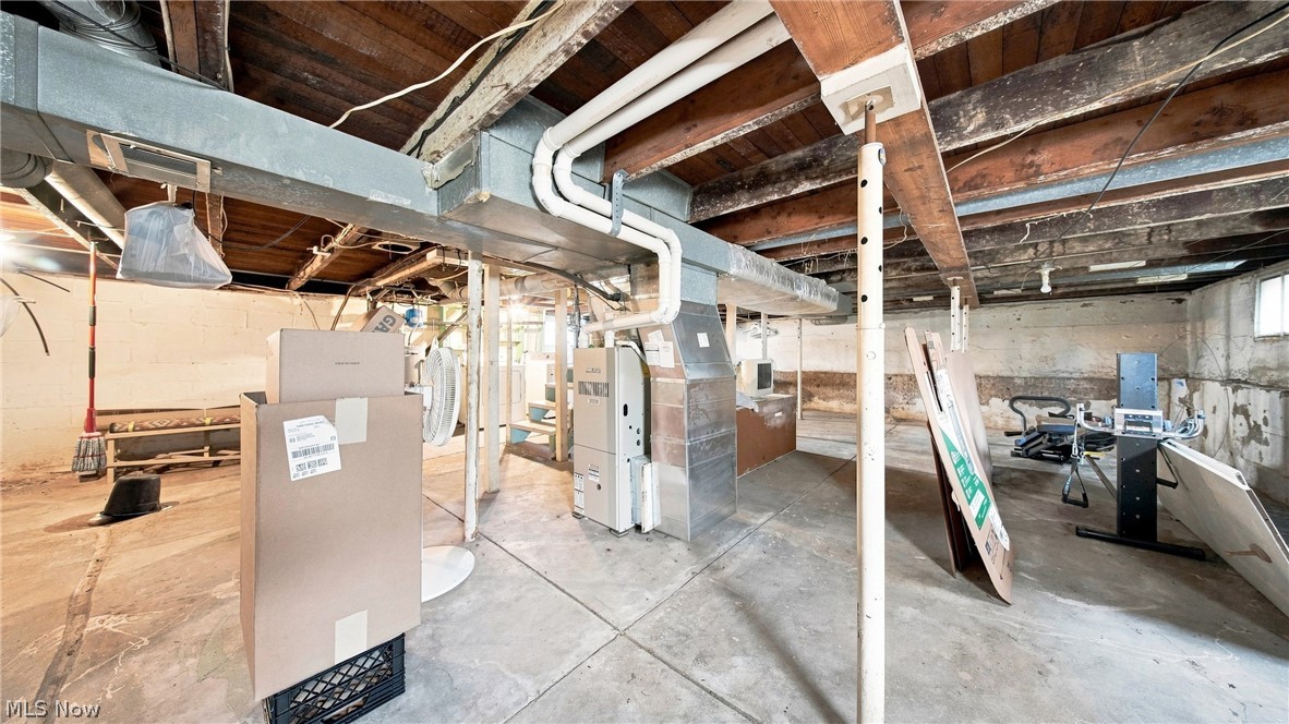 1008 Tefft Street Property Photo 25