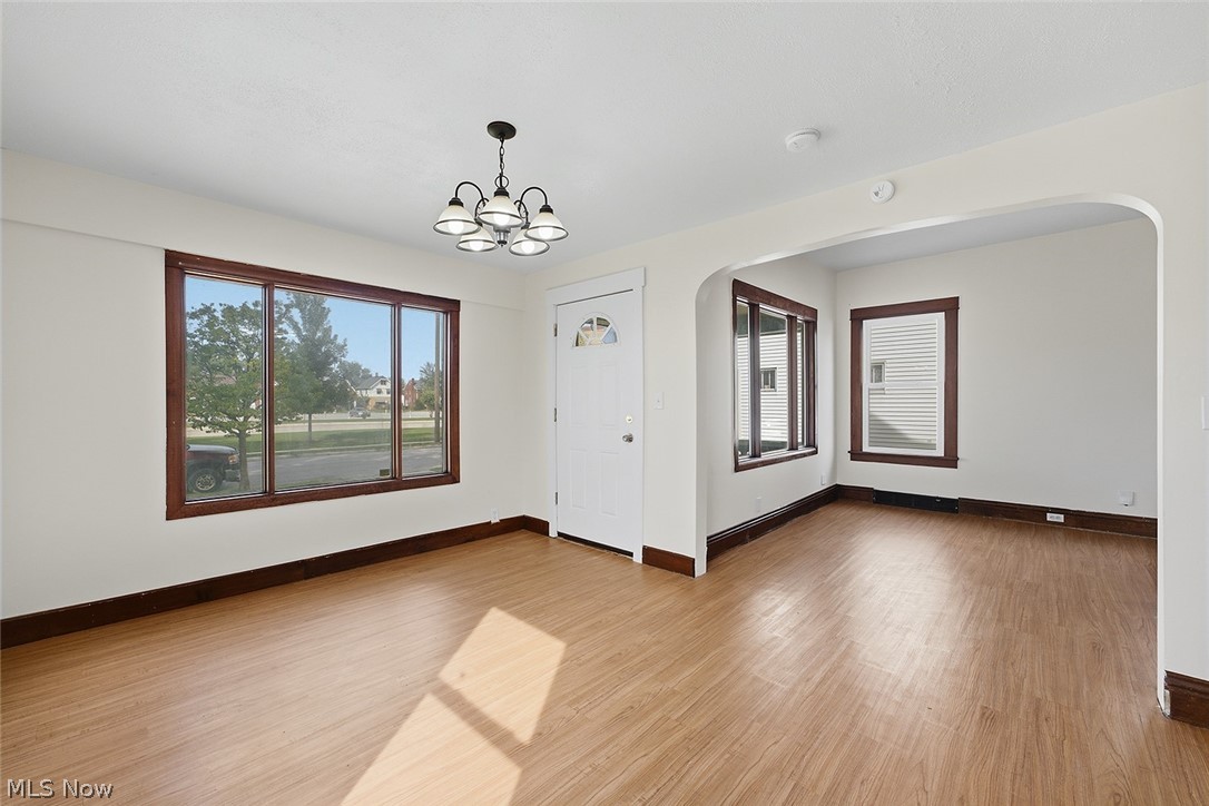 18206 Harland Avenue Property Photo 4