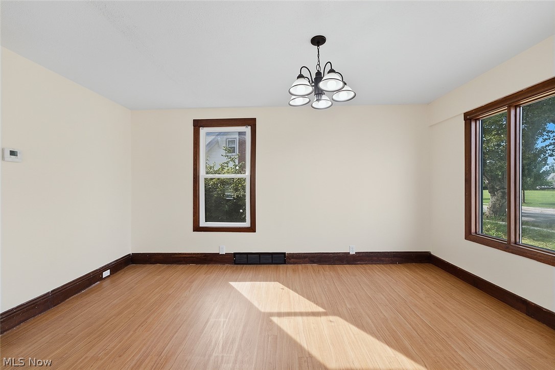 18206 Harland Avenue Property Photo 8