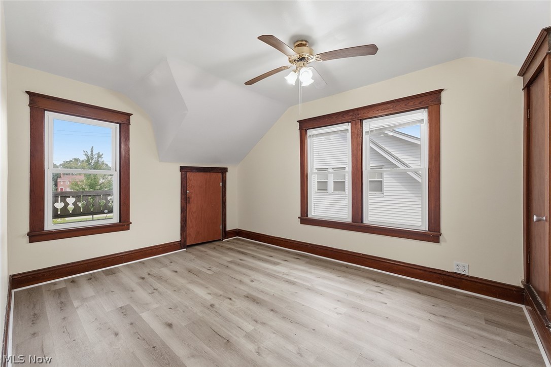 18206 Harland Avenue Property Photo 15