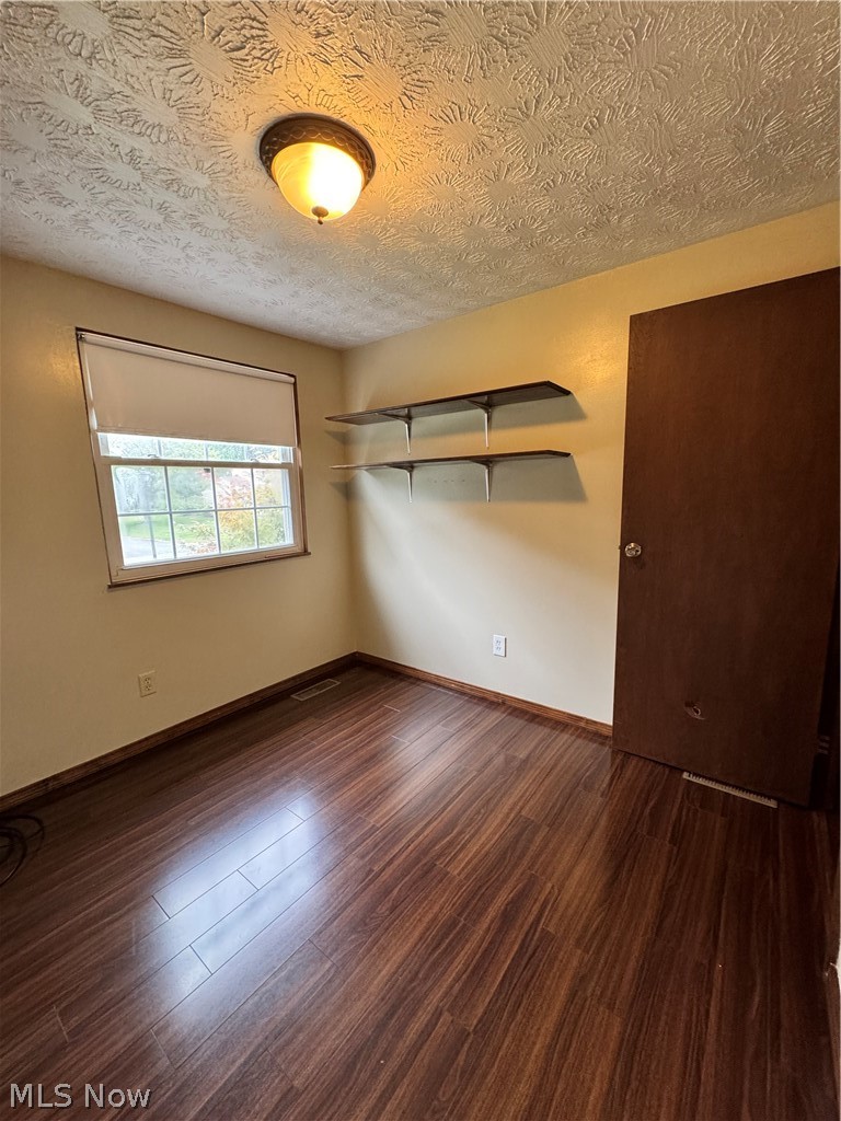 7763 Raglan Drive Ne Property Photo 17