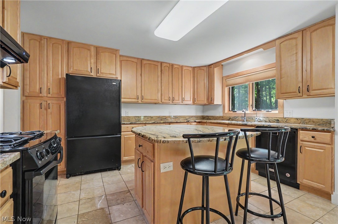 4389 Everett Road Property Photo 4