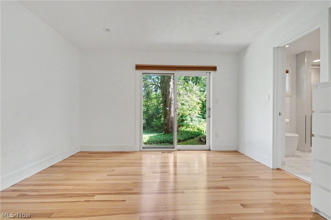 4389 Everett Road Property Photo 12