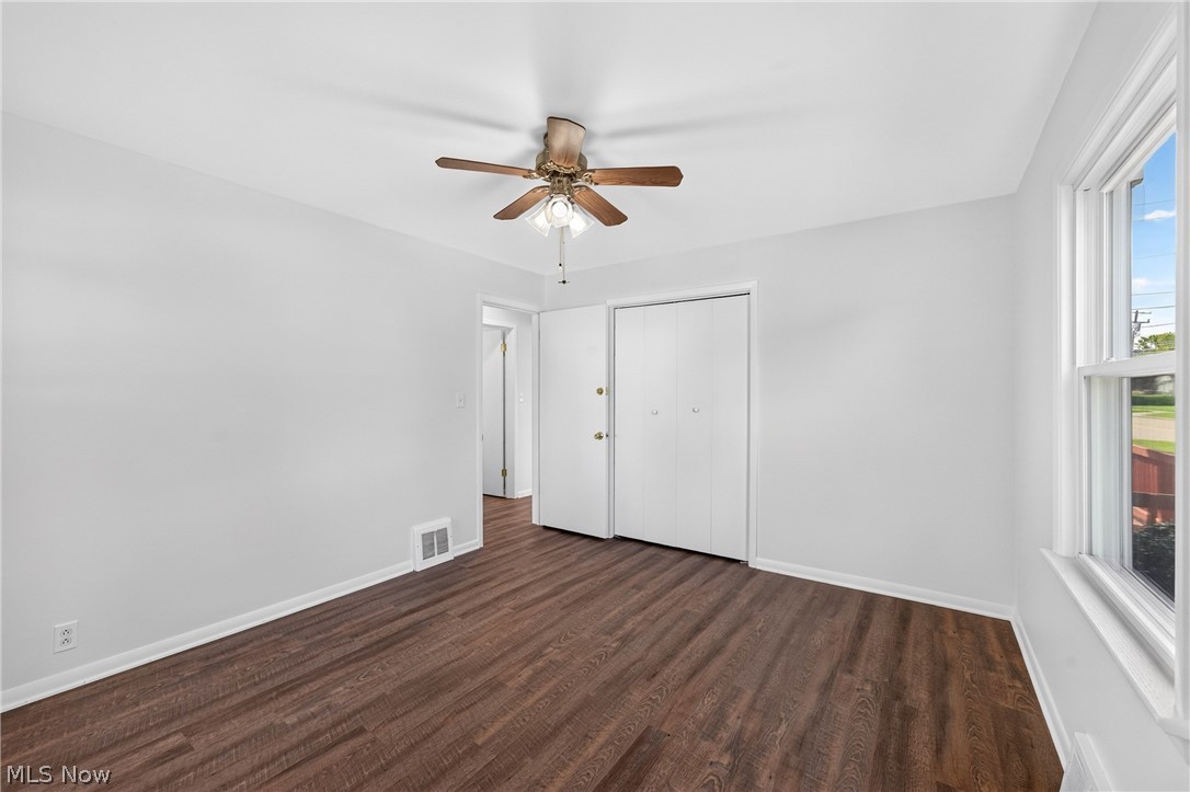 401 E 288th Street Property Photo 18