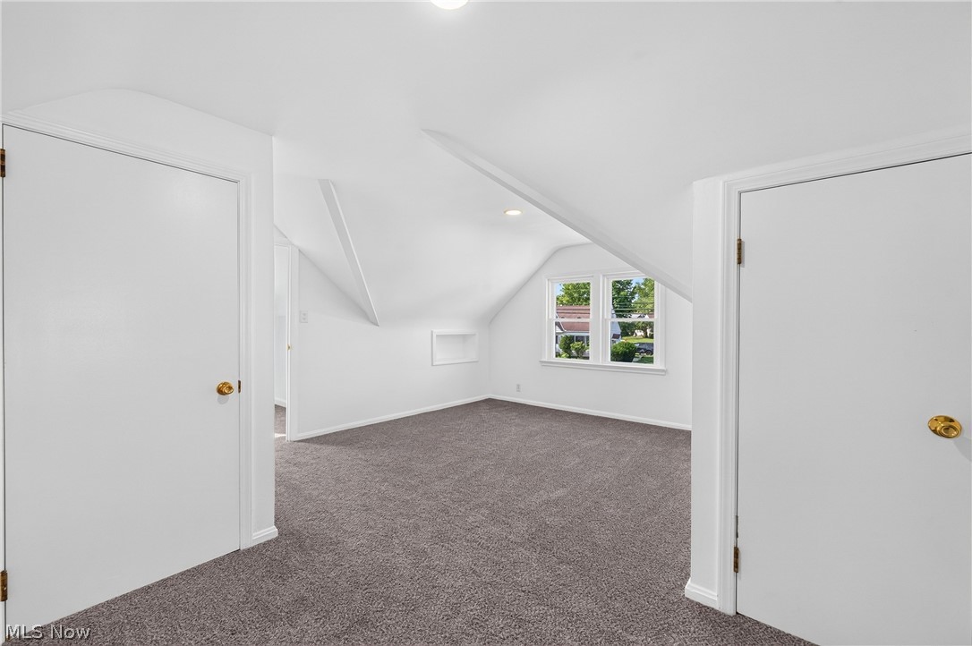 401 E 288th Street Property Photo 23