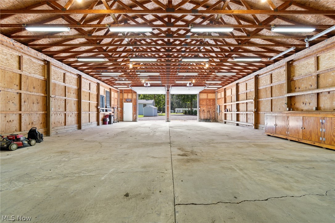 10685 Scotts Corners Road Property Photo 6