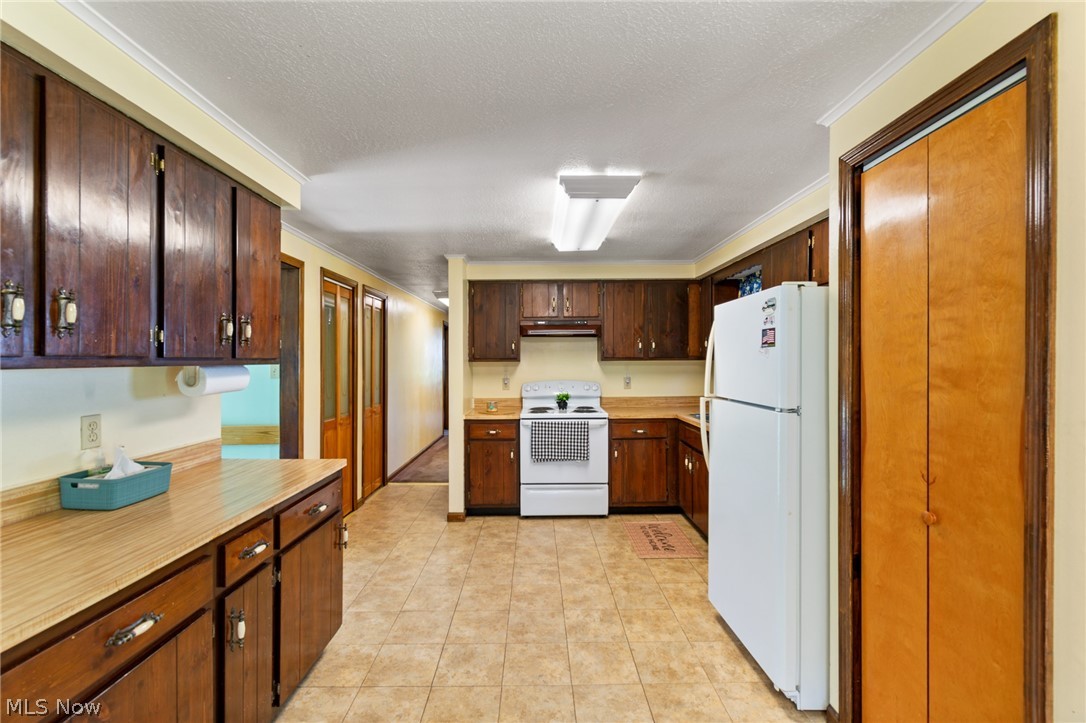10685 Scotts Corners Road Property Photo 12