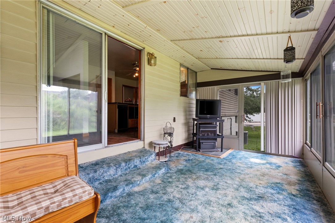 301 Alpine Drive Property Photo 10