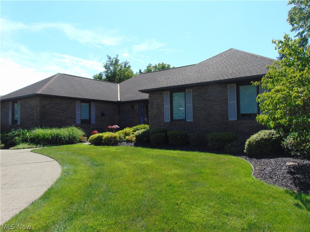 2090 Ridgebury Drive