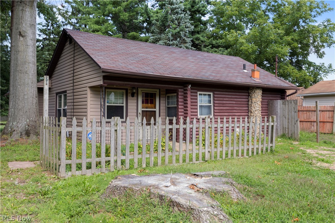 6167 Lake Avenue Property Photo 1