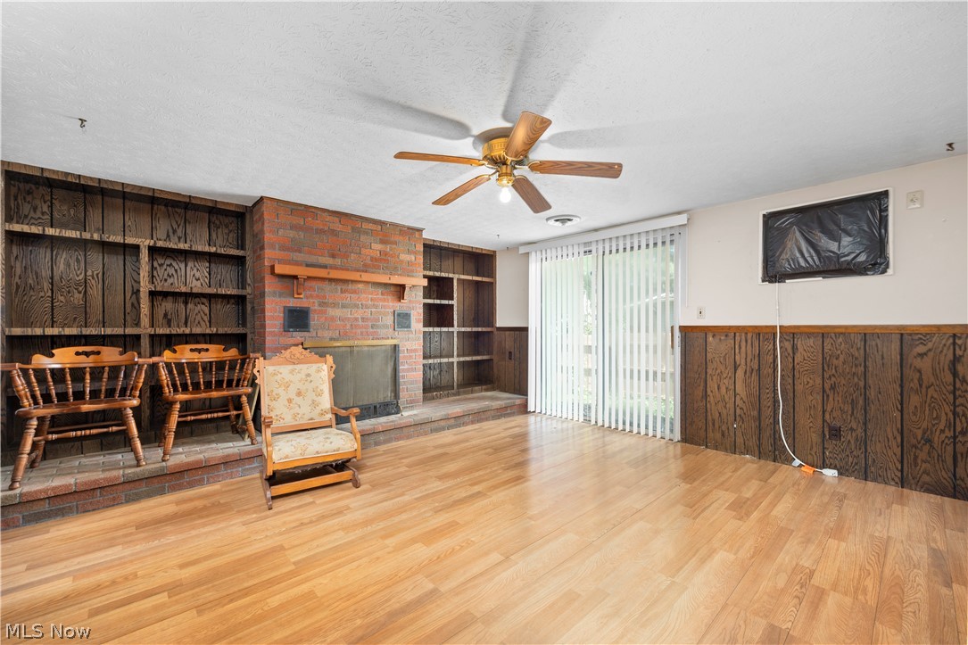 6167 Lake Avenue Property Photo 3