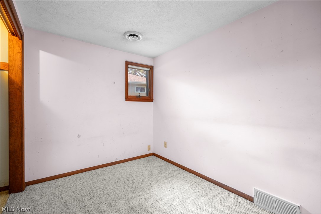 6167 Lake Avenue Property Photo 20
