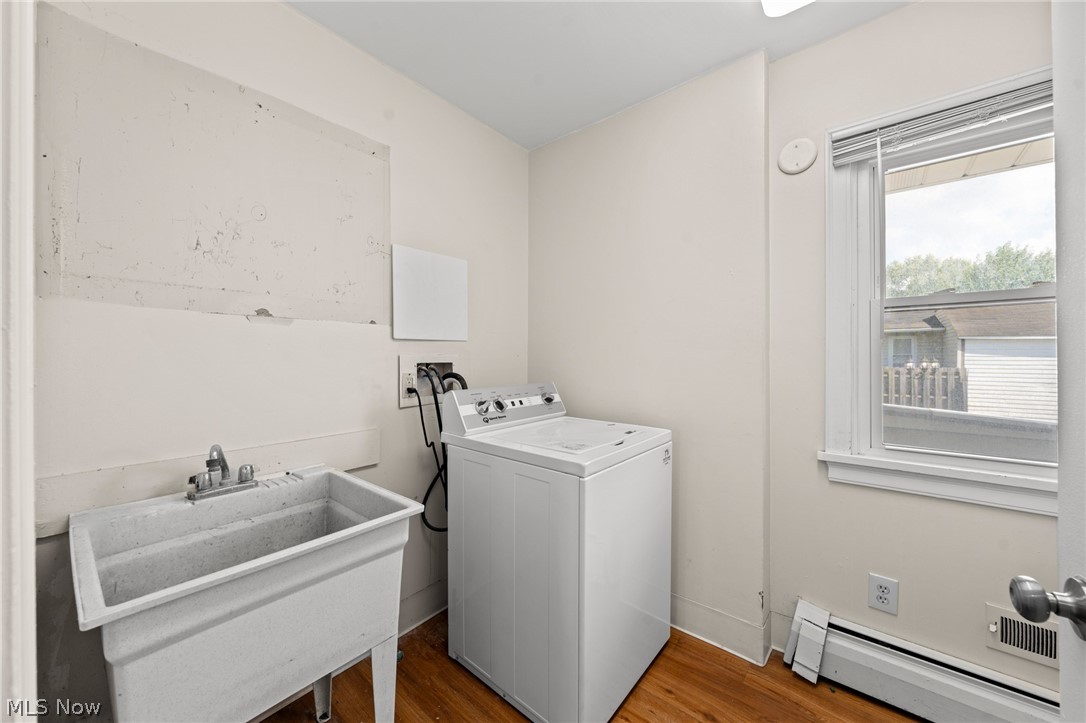 211 E Schaaf Road Property Photo 16