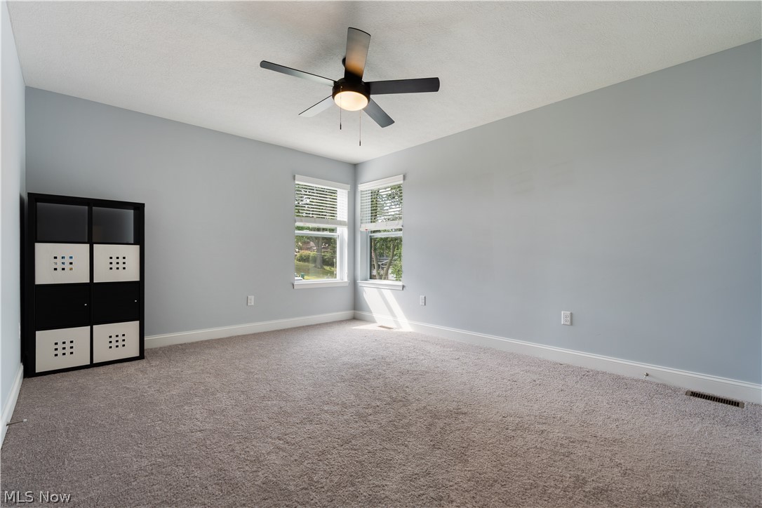 5585 Shadow Ridge Circle Nw Property Photo 29