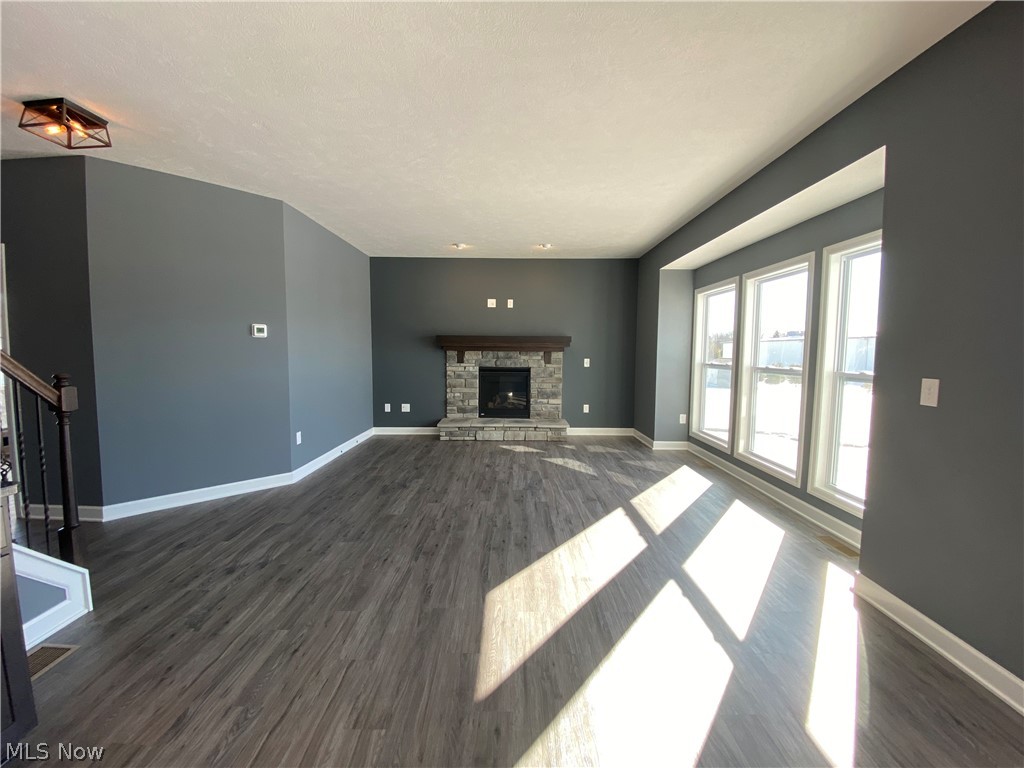 3460 Wicker Street Ne Property Photo 4