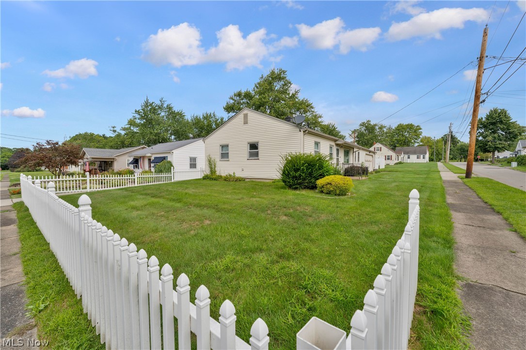 34 Mcdonald Avenue Property Photo 21