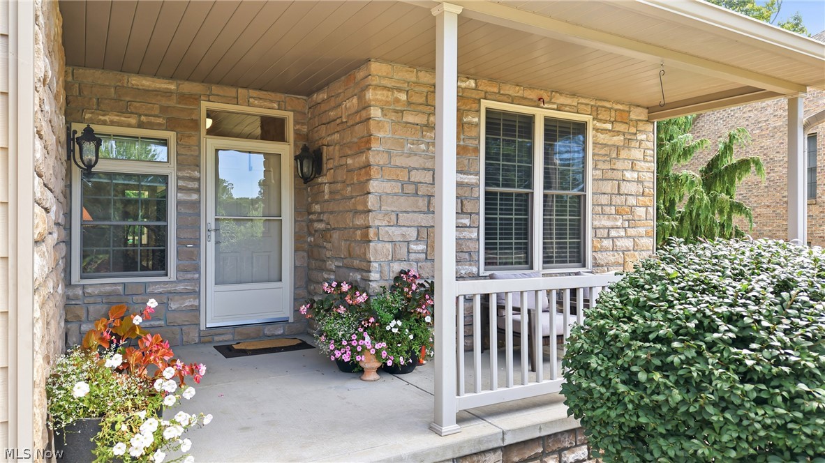 7563 Highbury Pointe Property Photo 4
