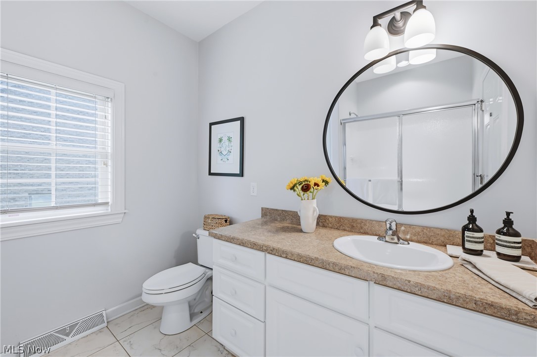 7563 Highbury Pointe Property Photo 17