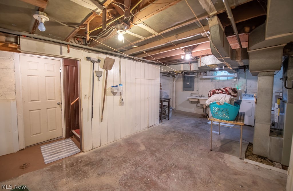 1144 Kingsway Street Property Photo 35