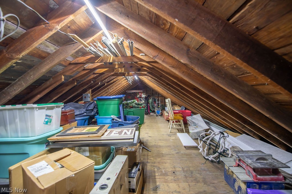 1144 Kingsway Street Property Photo 37