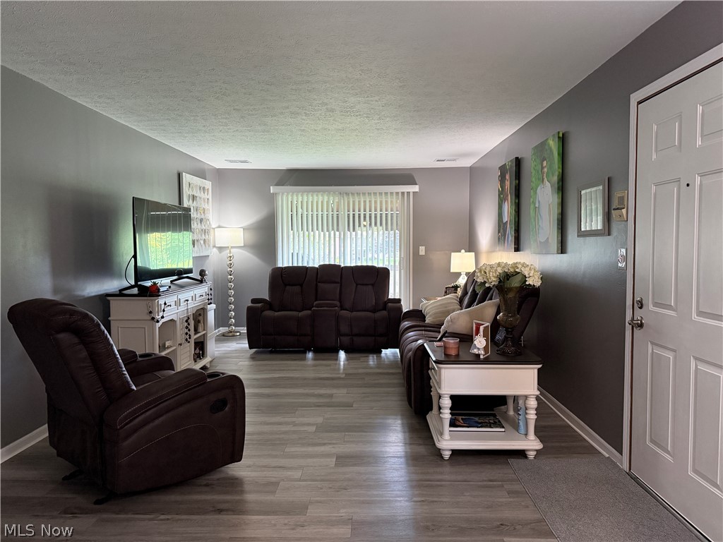 852 Pearson Circle 4 Property Photo 16