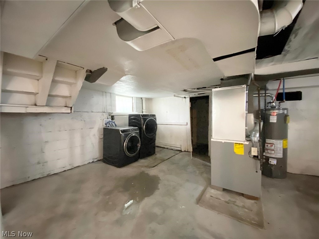 576 Kling Street Property Photo 37