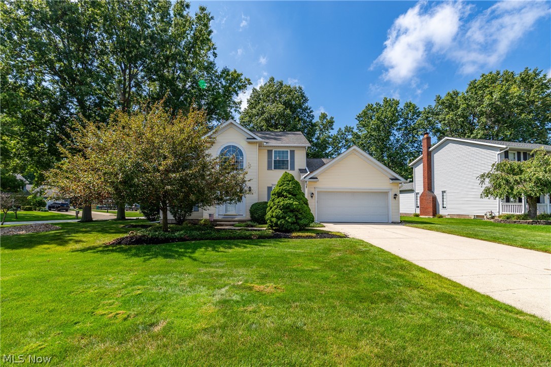 6854 Chablis Court Property Photo 3