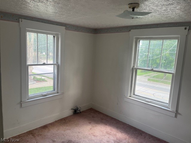 912 S Hawkins Avenue Property Photo 15