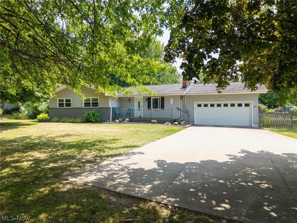 974 Skyland Drive Property Photo 1