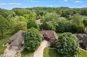 9 Henderson Lane Property Photo 2