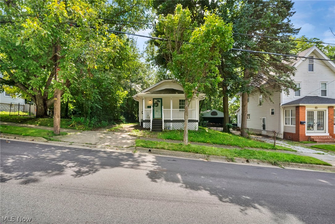 1382 Honodle Avenue Property Photo 3