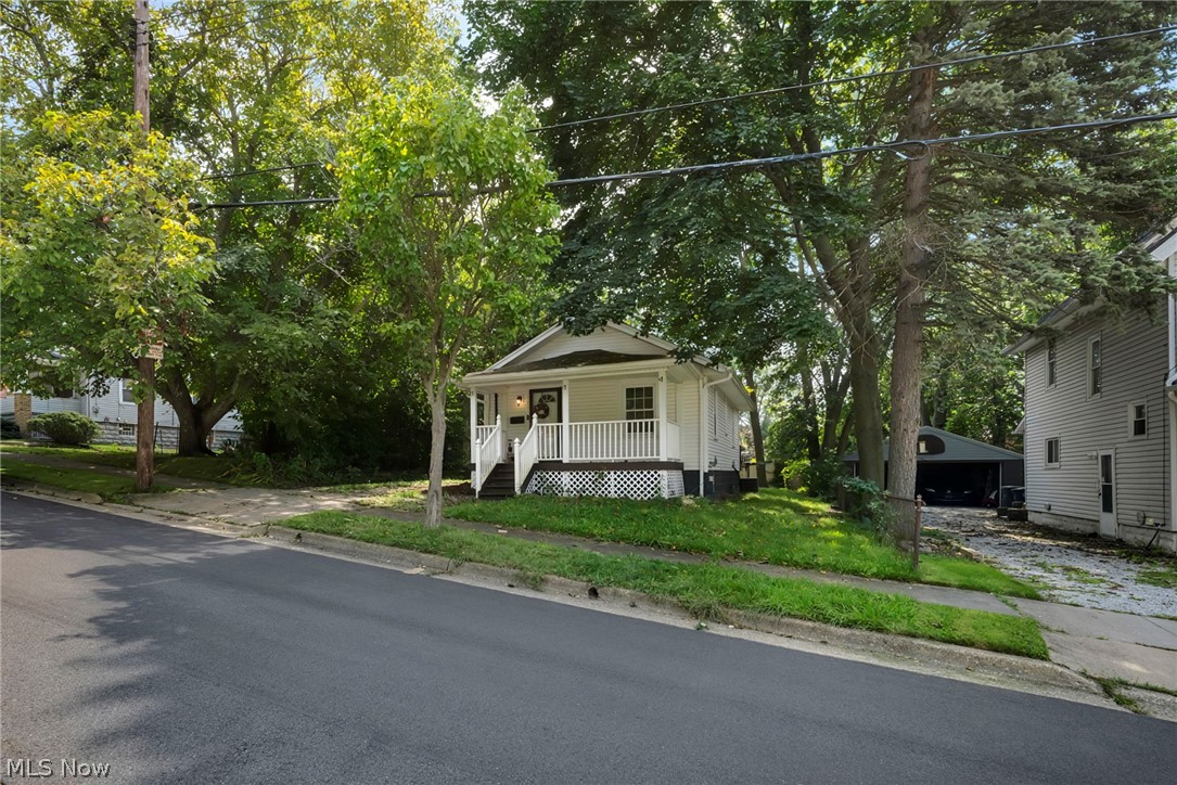 1382 Honodle Avenue Property Photo 4