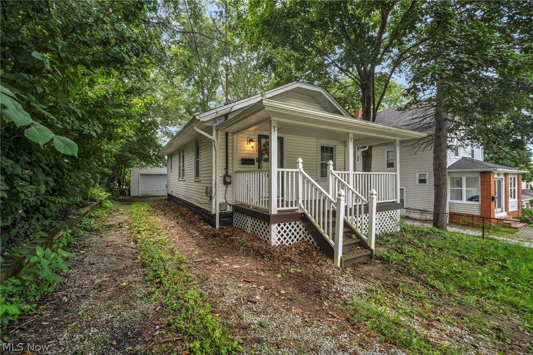 1382 Honodle Avenue Property Photo 6
