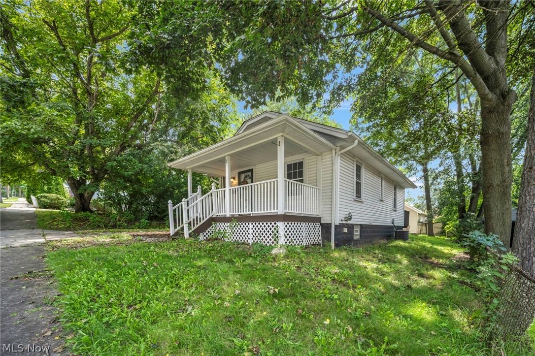 1382 Honodle Avenue Property Photo 7