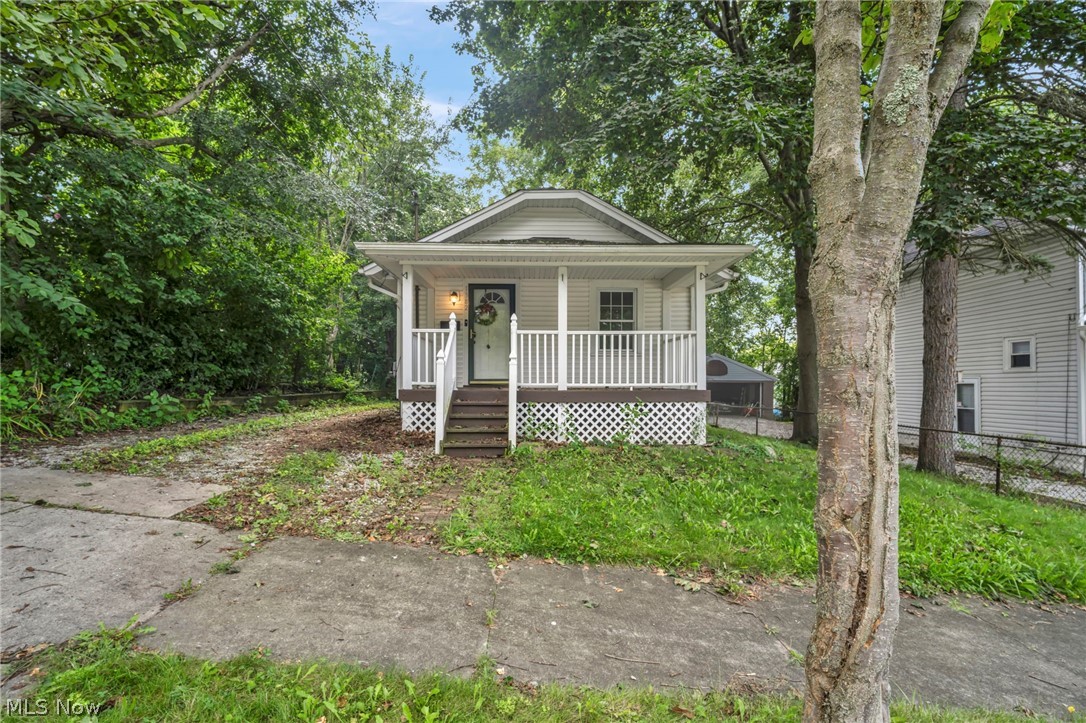 1382 Honodle Avenue Property Photo 8
